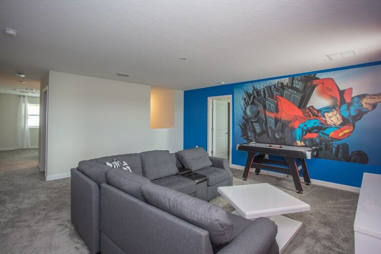 Beautiful & Contemporary Home In Champions Gate