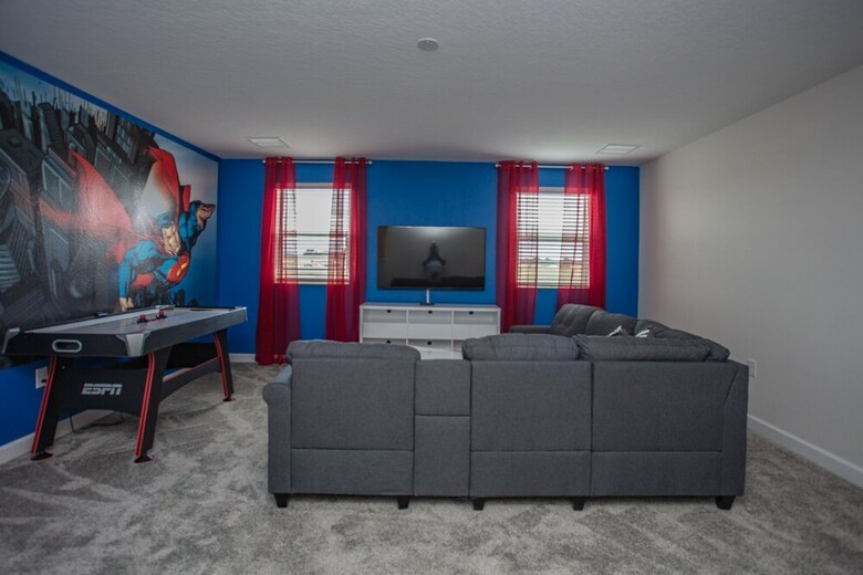 Beautiful & Contemporary Home In Champions Gate