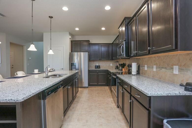 Villa 8 Bedroom Vacation Home In Windsor At Westside