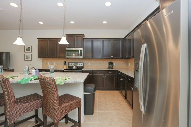 Conveniently Located Near Disney - Family Friendly