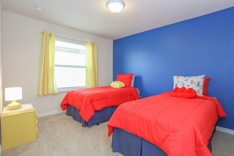 Conveniently Located Near Disney - Family Friendly