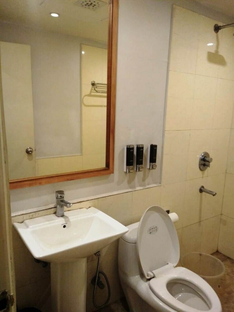 Hotel Moon Residency