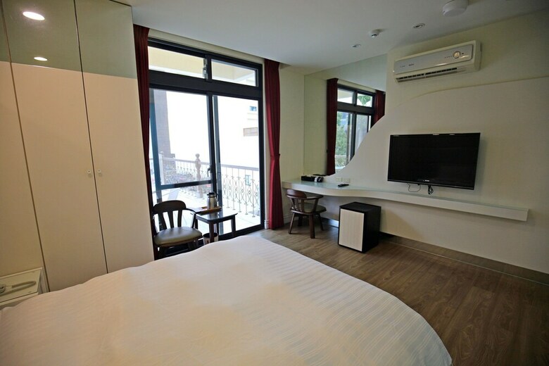 Sun Moon Lake Shan Ming Shui Xiu B&B