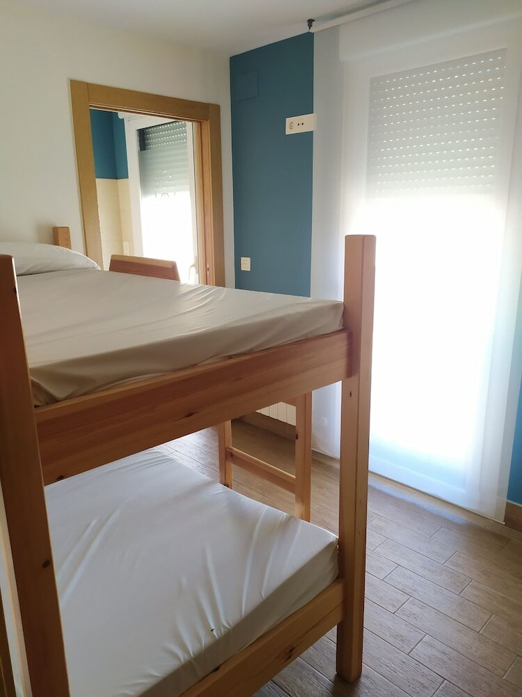 Hostal Albergue Villamayor de Monjard�n