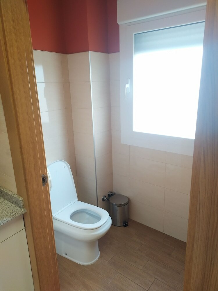 Hostal Albergue Villamayor de Monjard�n