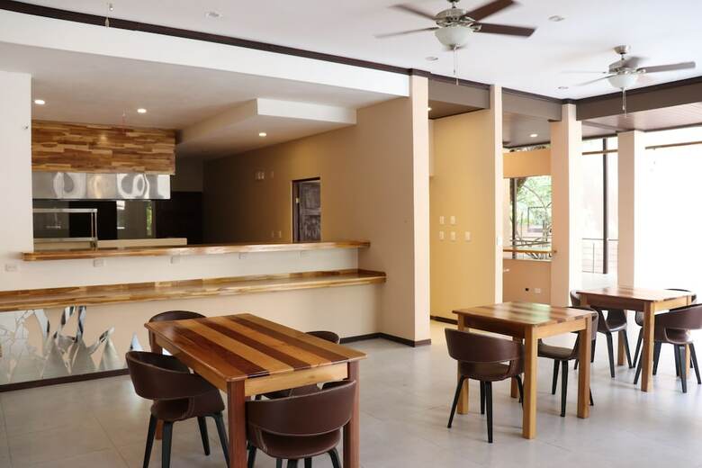 Apartamentos La Preciosa Wild Beach Eco Resort