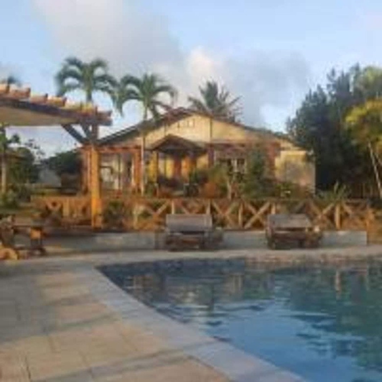 Spacio Caliraya Bed And Breakfast