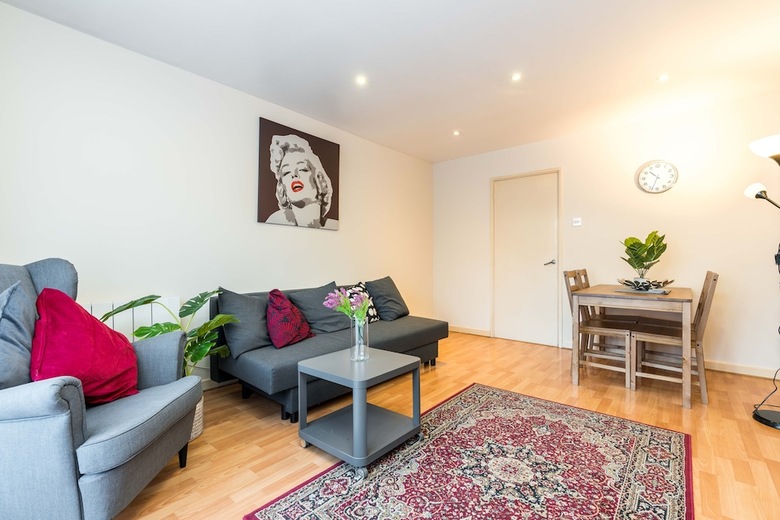 Apartamento New 2bd Garden Flat Quick Access To Central London