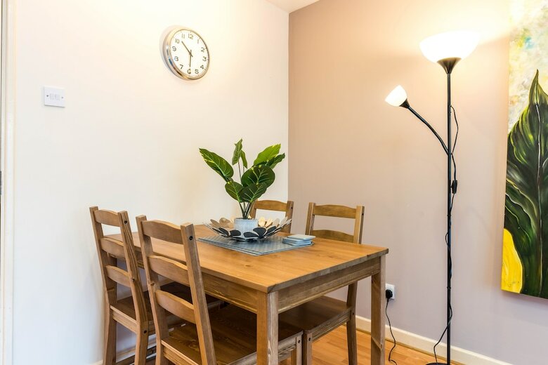 Apartamento New 2bd Garden Flat Quick Access To Central London