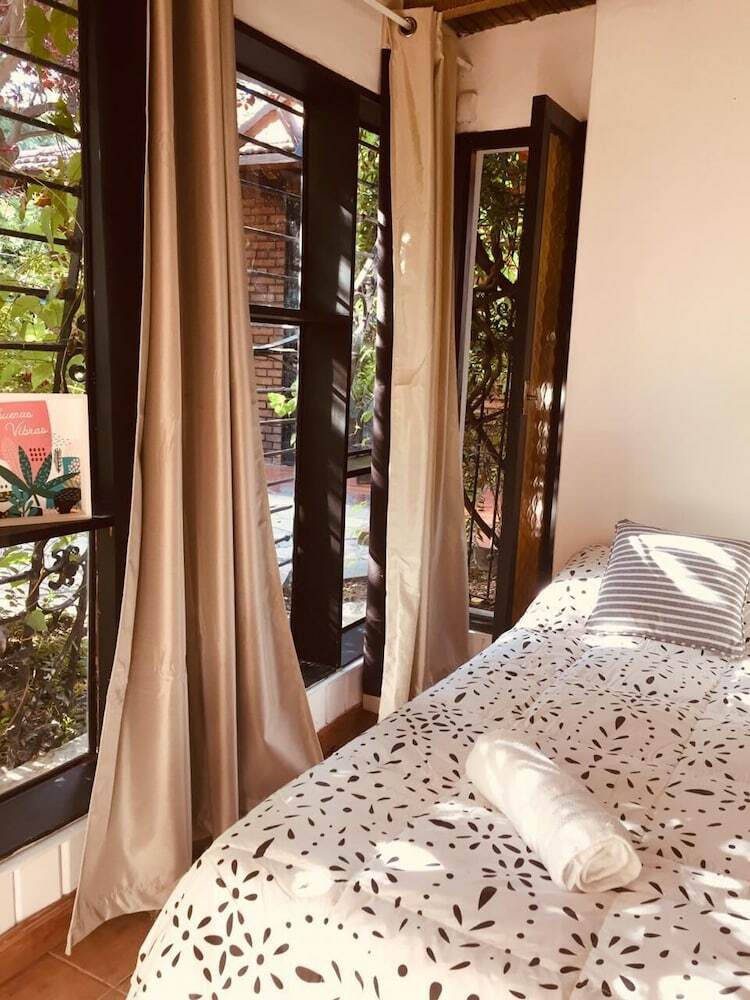 Hotel La Posada De Chacras