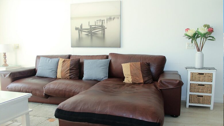 Apartamentos Endless Summer Muizenberg Beachfront