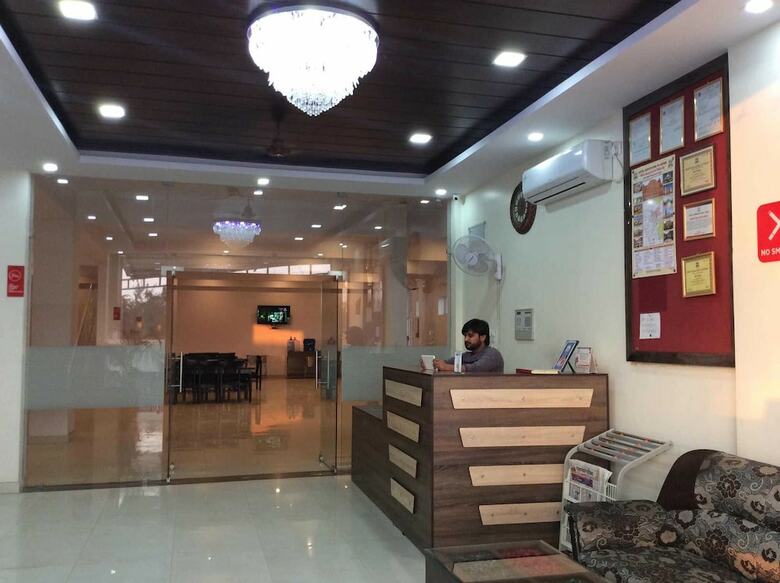 Hotel Shiv Palace
