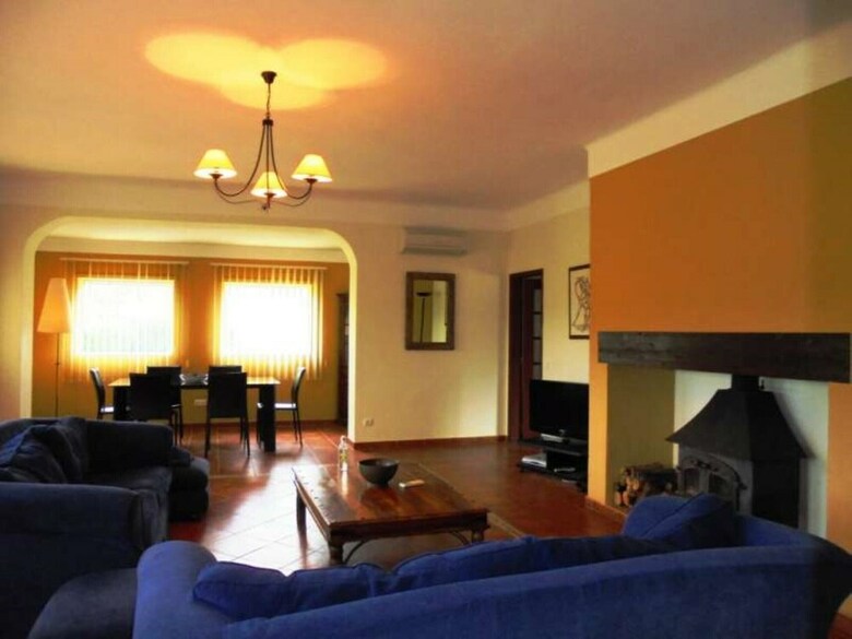 Villa - 4 Bedrooms With Pool And Wifi - 102030