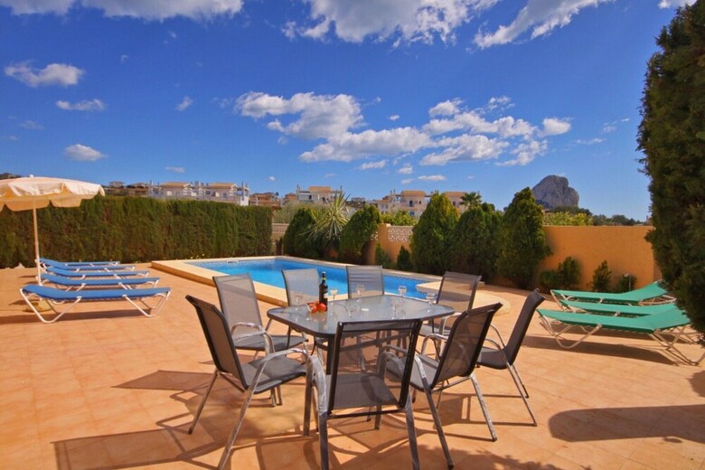 Villa - 4 Bedrooms With Pool And Wifi - 105014