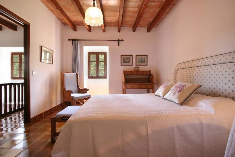 Villa - 4 Bedrooms With Pool And Wifi - 103179