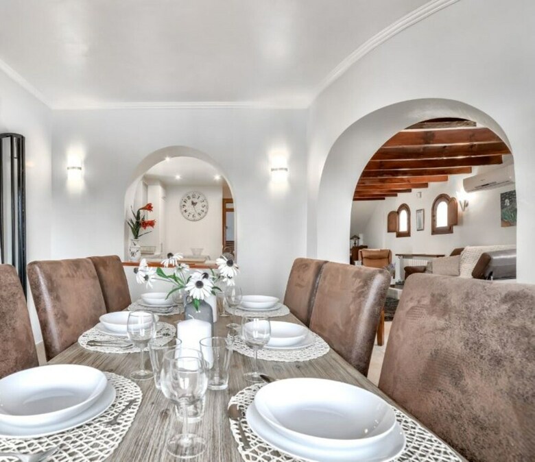 Villa - 3 Bedrooms With Pool And Wifi - 106411