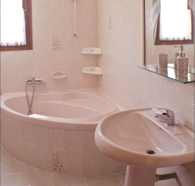 Villa - 3 Bedrooms With Pool And Wifi - 106441