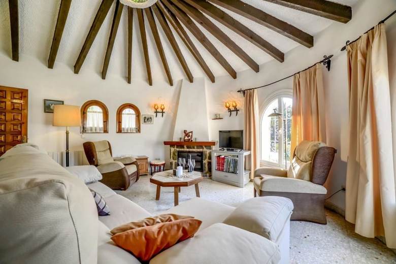 Villa - 3 Bedrooms With Pool And Wifi - 107479