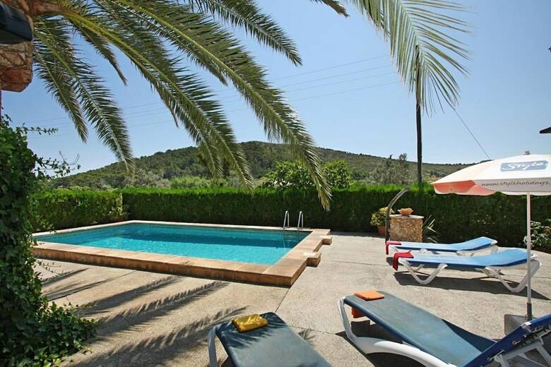 Villa - 2 Bedrooms With Pool - 103204