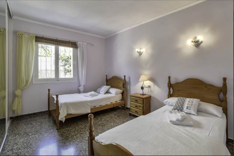 Villa - 3 Bedrooms With Pool And Wifi - 107478