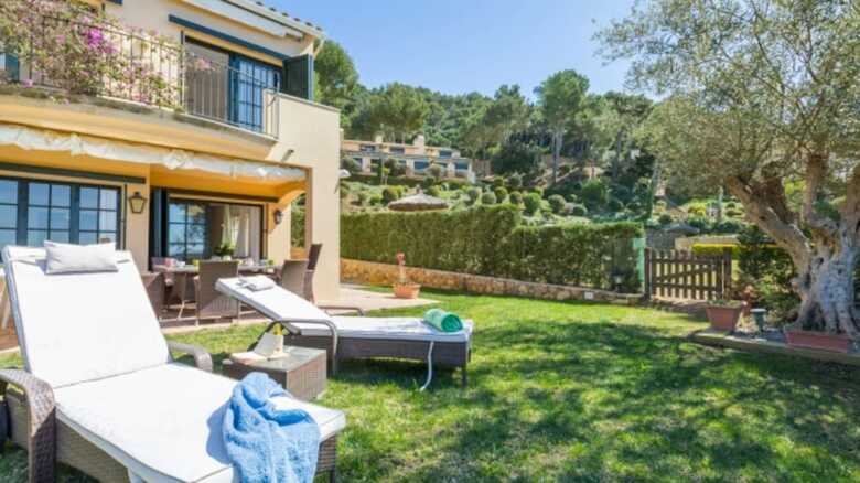 Villa Apartment - 4 Bedrooms With Pool - 107696