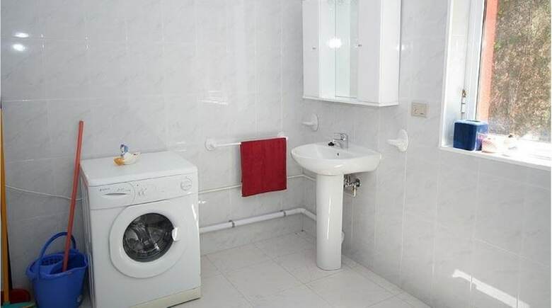 Villa Apartment - 4 Bedrooms With Sea Views - 107766