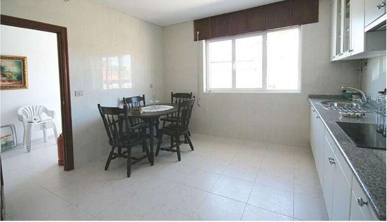 Villa Apartment - 4 Bedrooms With Sea Views - 107766