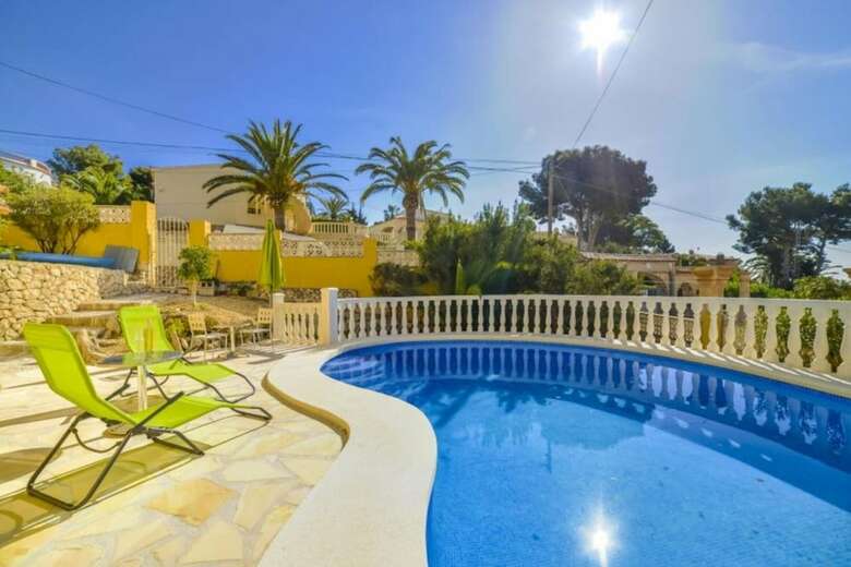 Villa - 4 Bedrooms With Pool And Wifi - 104963