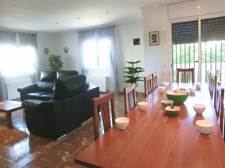 Villa - 6 Bedrooms With Pool And Wifi - 104106