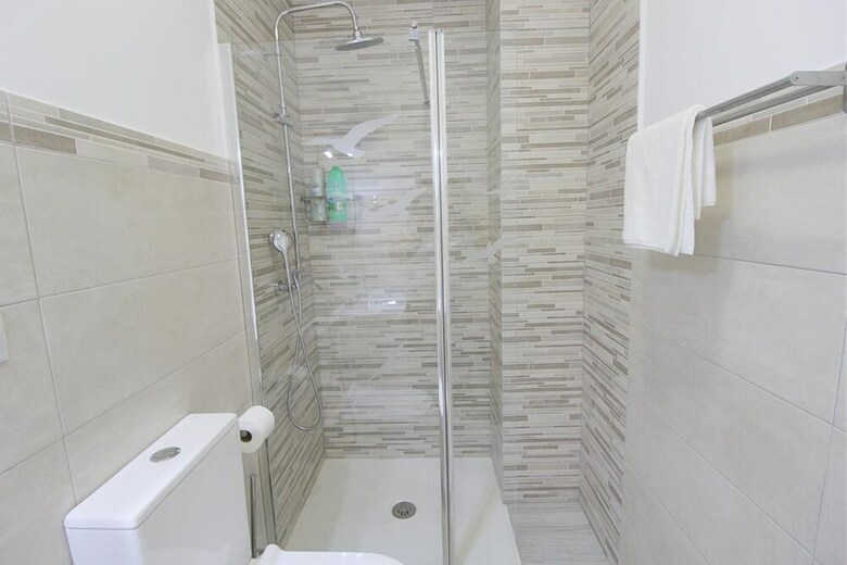 Villa Apartment - 1 Bedroom With Wifi - 107858