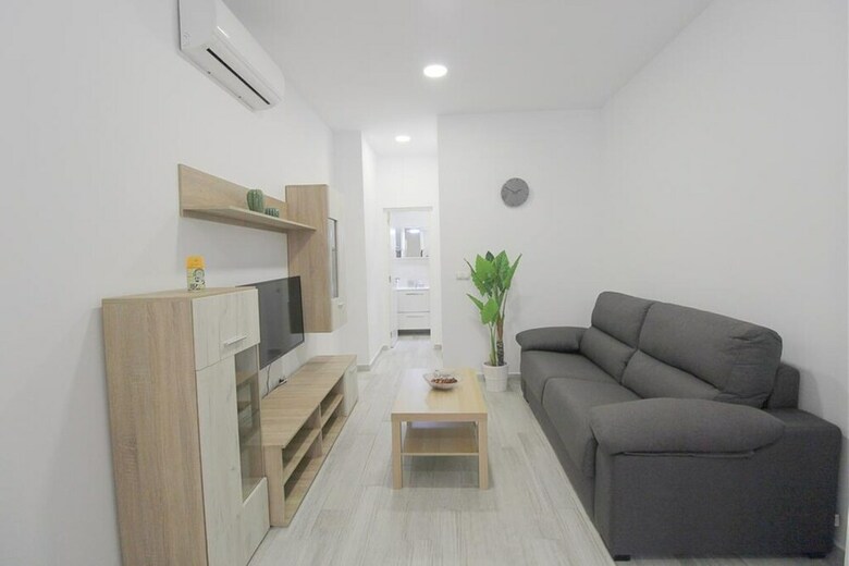 Villa Apartment - 1 Bedroom With Wifi - 107858
