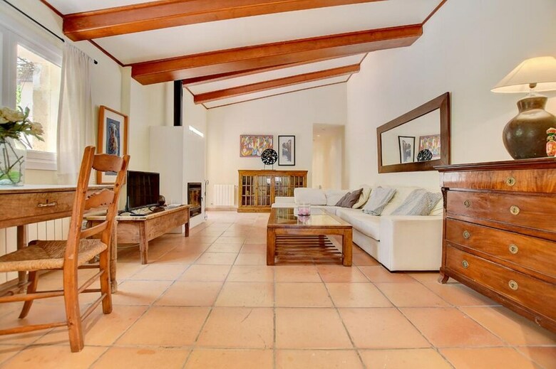 Villa - 4 Bedrooms With Pool And Wifi - 107898