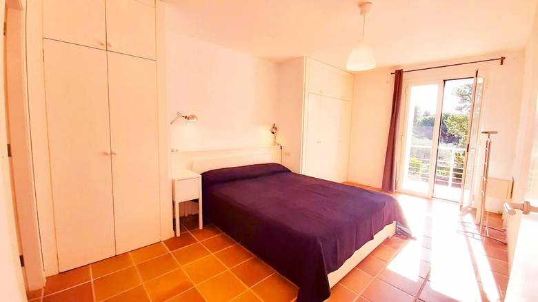 Villa - 4 Bedrooms With Pool And Wifi - 107985