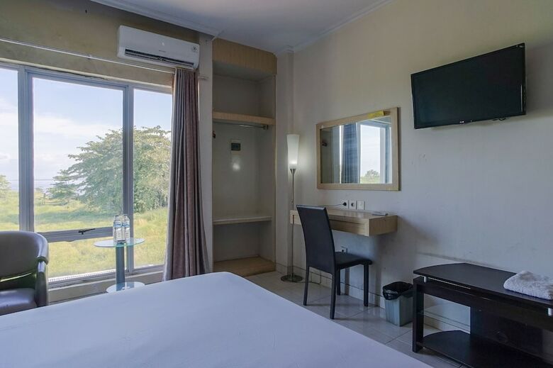 Hotel Lucky Inn