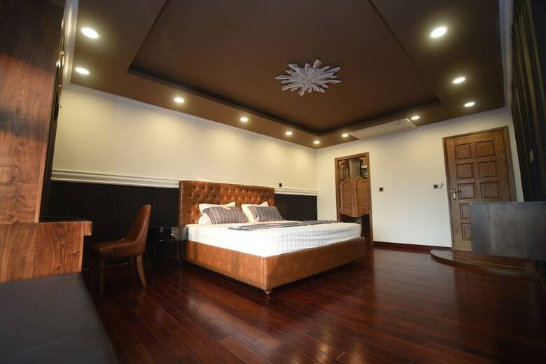 D' Le Roi Soleil Luxury Apartment Wesstlake