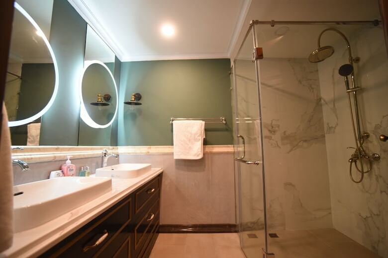 D' Le Roi Soleil Luxury Apartment Wesstlake