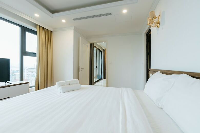 D' Le Roi Soleil Luxury Apartment Wesstlake