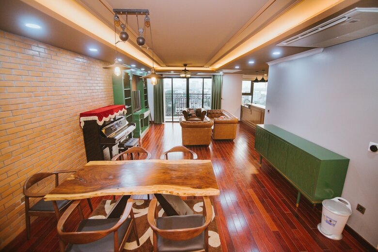 D' Le Roi Soleil Luxury Apartment Wesstlake