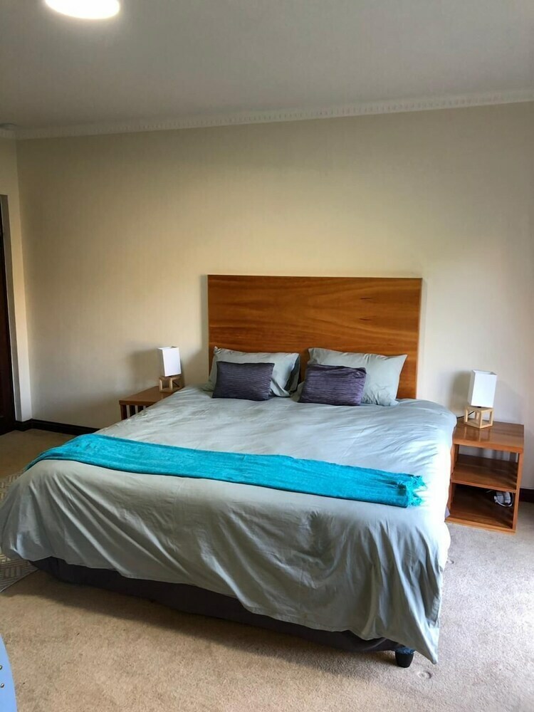 Rivendell House Bed & Breakfast
