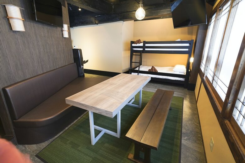 Apartamentos Hotel Lee