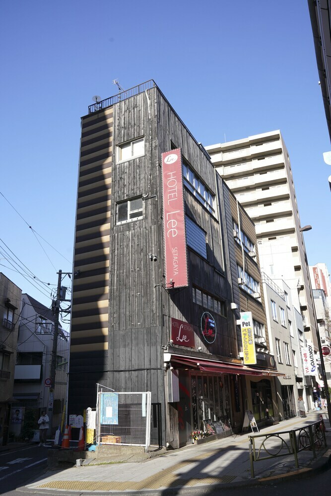 Apartamentos Hotel Lee