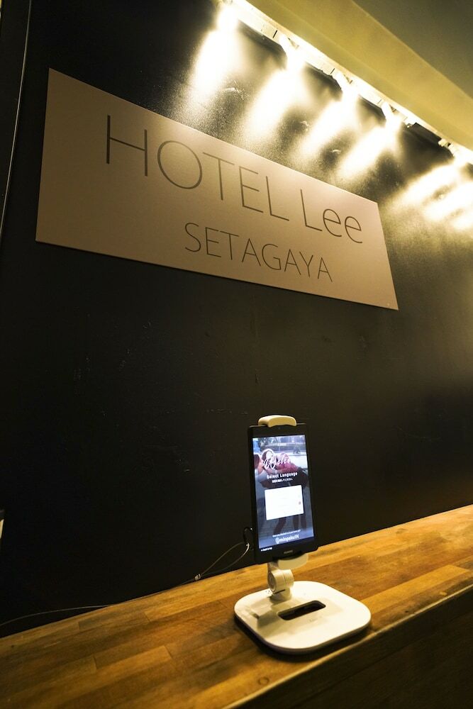 Apartamentos Hotel Lee
