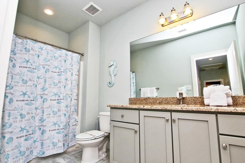 Nautical Breeze At Romeo Beach By Youngs Suncoast