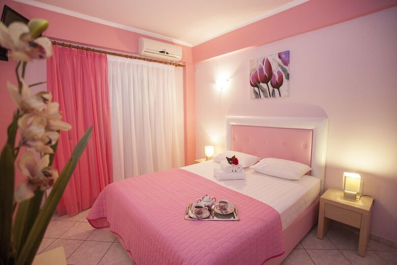 Apartamentos Filoxenia Sea & View