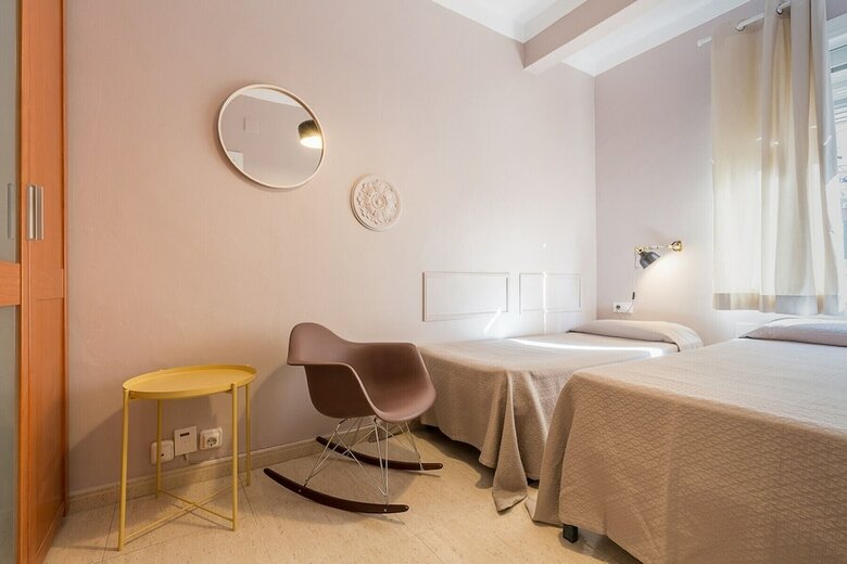 Apartamentos Plaza Espa�a & Fira