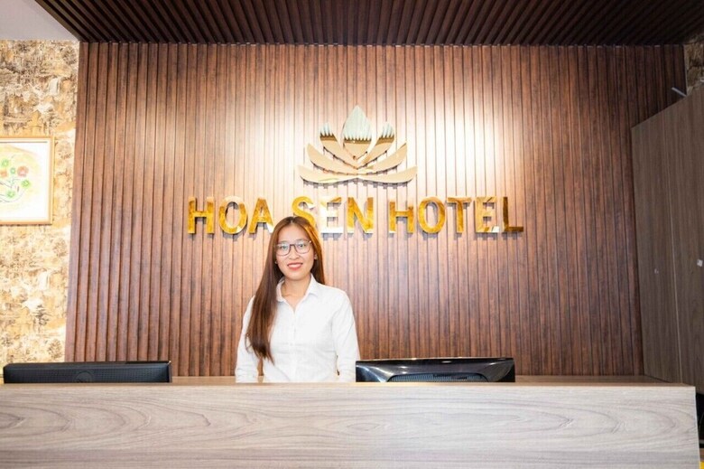 Hoa Sen Hotel 103