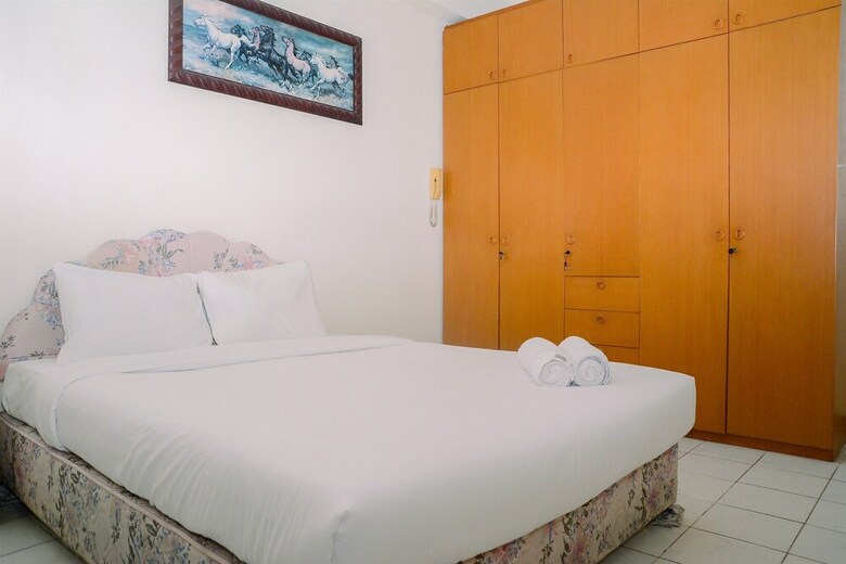 Spacious 1br Apartment At Menara Kondominium Kelapa Gading