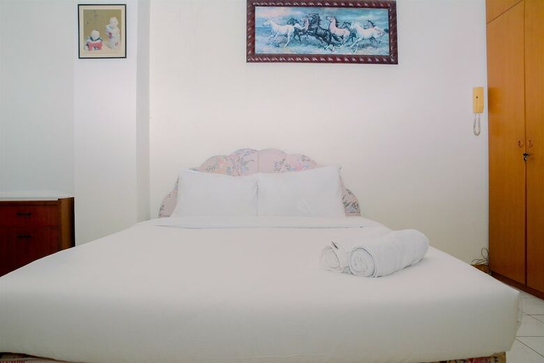 Spacious 1br Apartment At Menara Kondominium Kelapa Gading