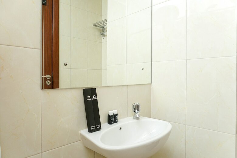 Homey And Luxurious 3br Vittoria Apartment