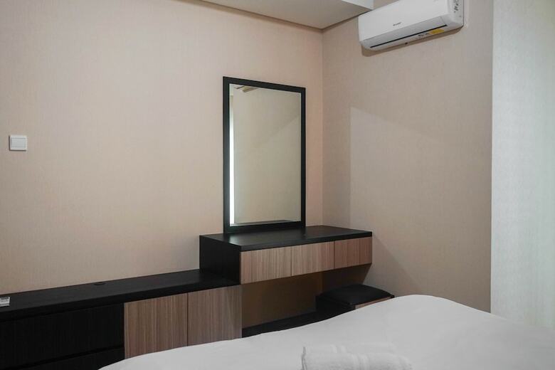 Sea View 2br Apartment At Green Bay Condominium